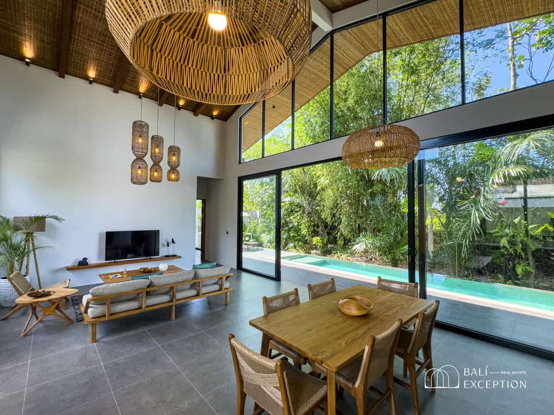 READY NOW 3 BEDROOM VILLA FOR SALE LEASEHOLD IN KABA KABA BE-2066 